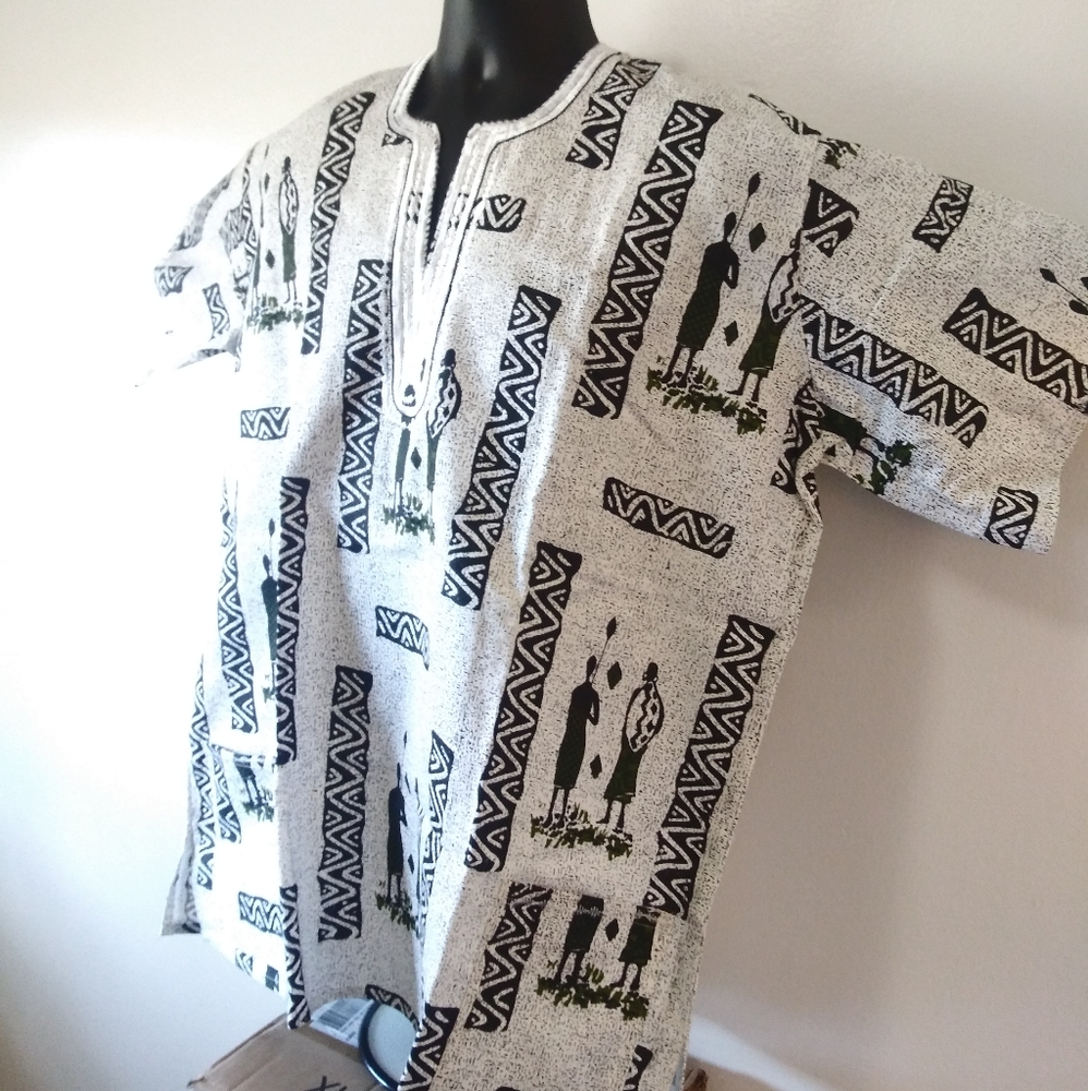 Traditional Handmade African Male Shirt. XL
